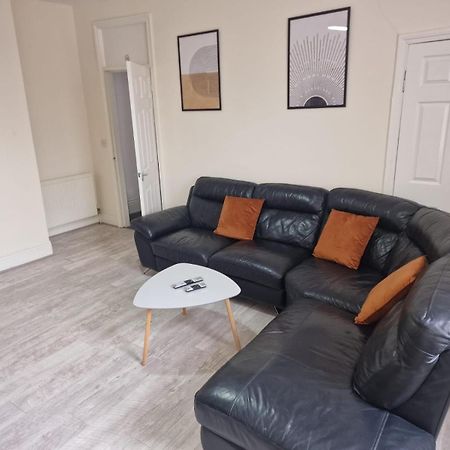Laluna One Bedroom Apartment Newcastle Exteriör bild