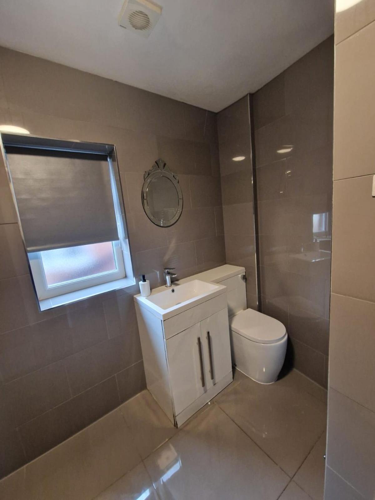 Laluna One Bedroom Apartment Newcastle Exteriör bild