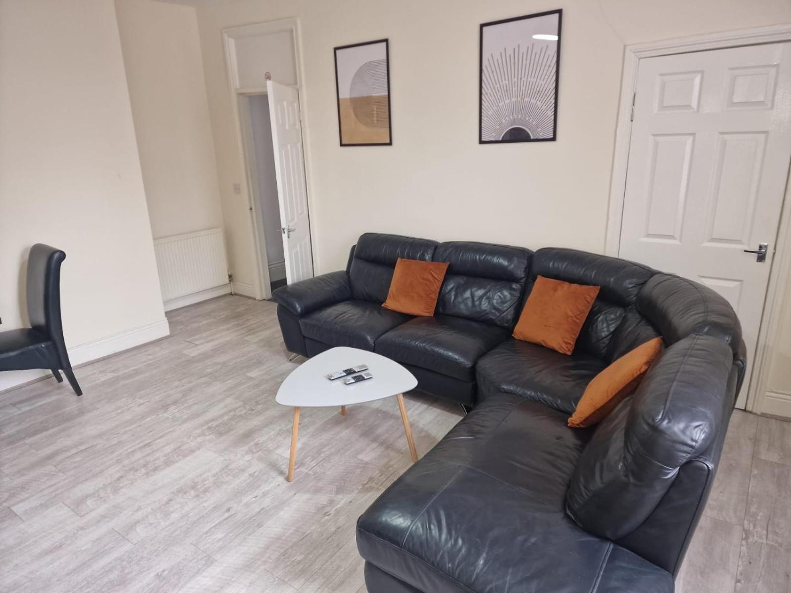 Laluna One Bedroom Apartment Newcastle Exteriör bild